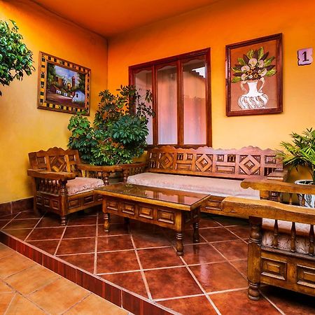 Oyo Posada De Los Angeles, Pátzcuaro Exteriér fotografie
