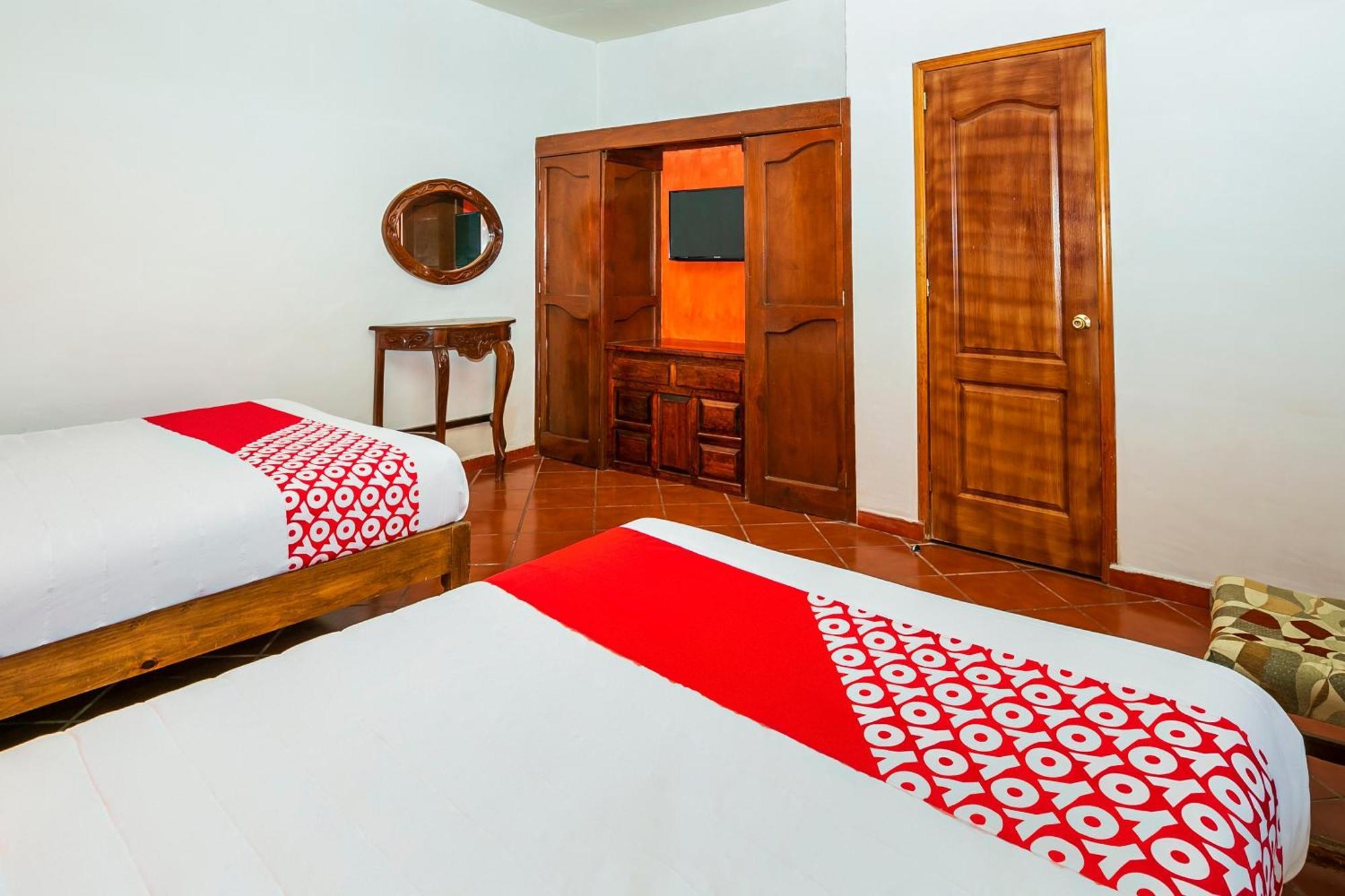 Oyo Posada De Los Angeles, Pátzcuaro Exteriér fotografie