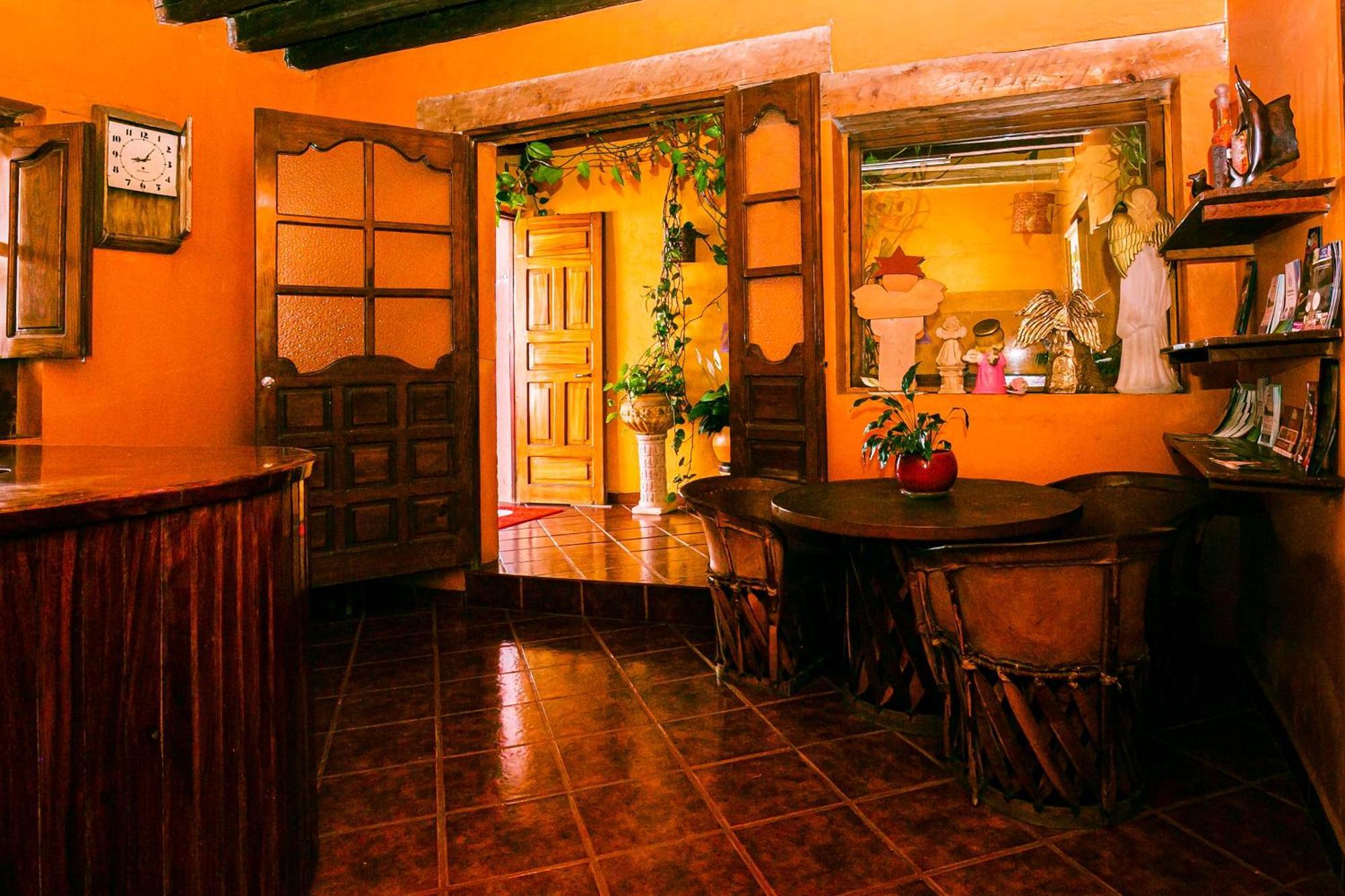 Oyo Posada De Los Angeles, Pátzcuaro Exteriér fotografie